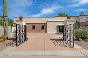 8021 N Della Robia Pl, Tucson, AZ 85742 - Photo 10