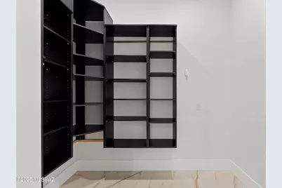 8021 N Della Robia Place, Tucson, AZ 85742 - Photo 20