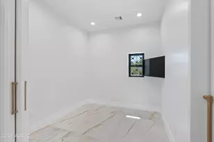 8021 N Della Robia Pl, Tucson, AZ 85742 - Photo 34