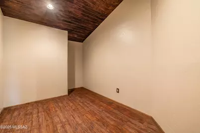 531 S Cody Loop Road, Oracle, AZ 85623 - Photo 36