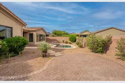 13122 N High Hawk Drive, Marana, AZ 85658 - Photo 48