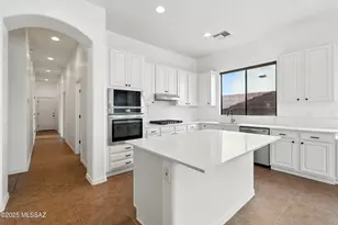 13122 N High Hawk Dr, Marana, AZ 85658 - Photo 18