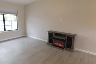 1151 E Haystack Dr, Oro Valley, AZ 85755 - Photo 6