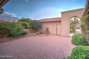 1264 N Sun Catcher Way, Green Valley, AZ 85614 - Photo 4