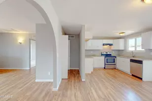 1844 W Dominy Rd, Tucson, AZ 85713 - Photo 12