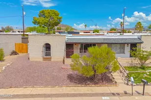 1844 W Dominy Rd, Tucson, AZ 85713 - Photo 36