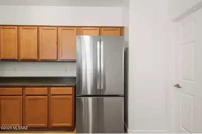 6902 W Leeward Cove Way, Tucson, AZ 85757 - Photo 12