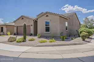 5464 S Guthrie Peak Dr, Green Valley, AZ 85622 - Photo 2