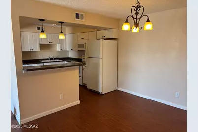461 W Yucca Court #309, Tucson, AZ 85704 - Photo 6