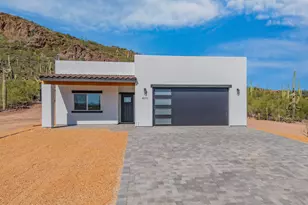 4570 W Milton Rd, Tucson, AZ 85746 - Photo 2