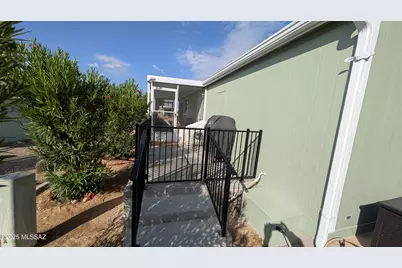 10676 N Kilimanjaro Avenue, Oro Valley, AZ 85737 - Photo 4