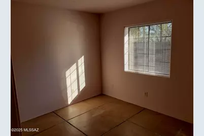 1036 N 13th Avenue, Tucson, AZ 85705 - Photo 10