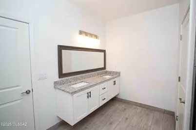 106 Headge Court, Rio Rico, AZ 85648 - Photo 8