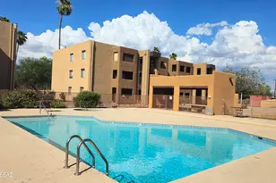 1810 E Blacklidge Dr, Tucson, AZ 85719 - Photo 1