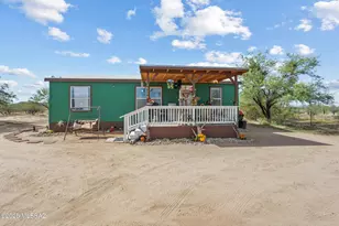 16358 W Sweet Jonquil Ct, Tucson, AZ 85735 - Photo 2