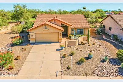 1781 E Redstart Road, Green Valley, AZ 85614 - Photo 2