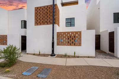 36 W 18th Street, Tucson, AZ 85701 - Photo 2