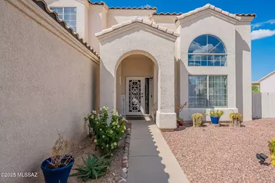 9469 N Crestone Drive, Tucson, AZ 85742 - Photo 2