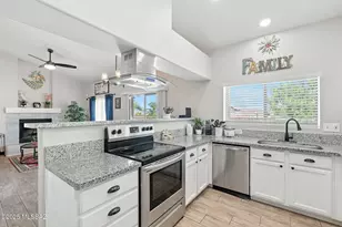 9469 N Crestone Dr, Tucson, AZ 85742 - Photo 14