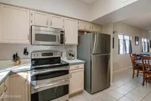 1746 W Camino Estelar, Green Valley, AZ 85622 - Photo 20