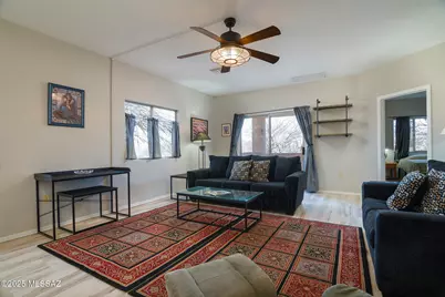 1746 W Camino Estelar, Green Valley, AZ 85622 - Photo 12