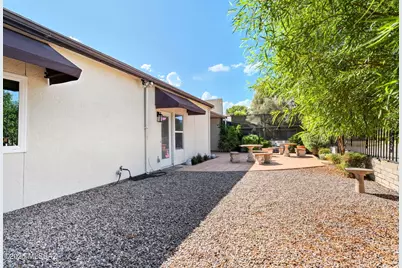 6605 E Via Cavalier, Tucson, AZ 85715 - Photo 46