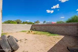 981 W Santa Maria St, Tucson, AZ 85706 - Photo 24