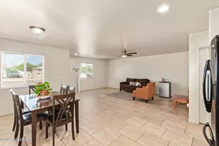 981 W Santa Maria St, Tucson, AZ 85706 - Photo 12