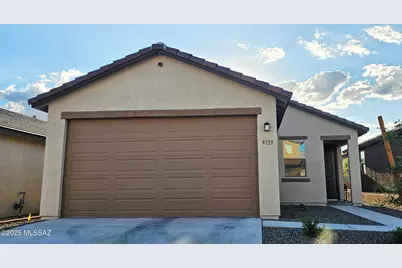 9329 N Peridot Vista Avenue, Tucson, AZ 85742 - Photo 2