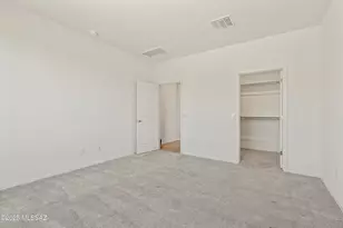 9329 N Peridot Vis Ave, Tucson, AZ 85742 - Photo 16