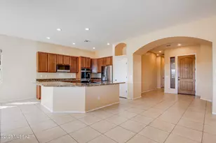 17947 S Deer Lodge Ct, Sahuarita, AZ 85629 - Photo 2