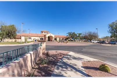 9455 N Whispering Shadows Way, Tucson, AZ 85743 - Photo 32