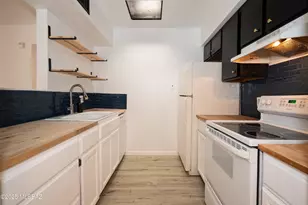 4180 N Western Winds Dr, Tucson, AZ 85705 - Photo 12