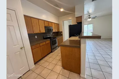 1035 W Congress Street #2, Tucson, AZ 85745 - Photo 8