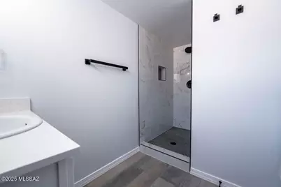 5221 E Hawthorne Place, Tucson, AZ 85711 - Photo 14