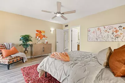 1552 W Via Del Jarrito, Green Valley, AZ 85622 - Photo 8