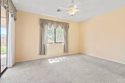 939 W Ashworth Road, Green Valley, AZ 85614 - Photo 16