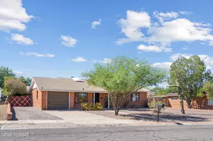 4858 E Cooper St, Tucson, AZ 85711 - Photo 6