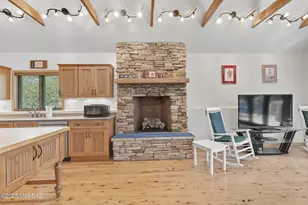 11308 E Bisbee Ave, Mt. Lemmon, AZ 85619 - Photo 10