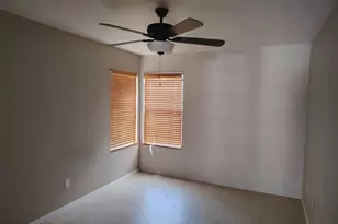 4469 W Holly Berry Way, Tucson, AZ 85741 - Photo 8