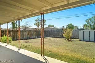 2120 E 33rd St, Tucson, AZ 85713 - Photo 24