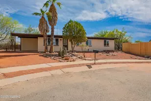 4774 S Goldenrod Pl, Tucson, AZ 85730 - Photo 4