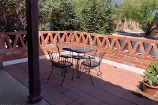 261 W Camino Alameda, Green Valley, AZ 85614 - Photo 4