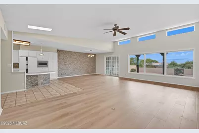 641 S Los Diamantes, Green Valley, AZ 85614 - Photo 14