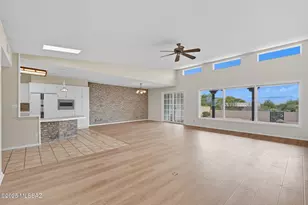 641 S Los Diamantes, Green Valley, AZ 85614 - Photo 14