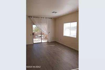 1742 W Camino Estelar, Green Valley, AZ 85614 - Photo 16