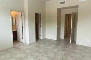 10369 E Roylstons Ln, Tucson, AZ 85747 - Photo 14