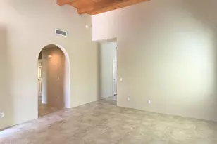 10369 E Roylstons Ln, Tucson, AZ 85747 - Photo 4