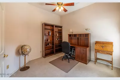 13712 N Holly Grape Drive, Marana, AZ 85658 - Photo 18