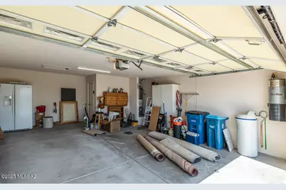 13712 N Holly Grape Drive, Marana, AZ 85658 - Photo 32
